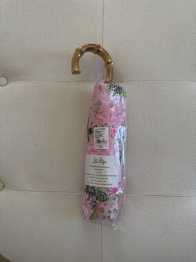 Lilly Pulitzer Pink Floral Foldable Umbrella with Faux-Wood Handle
